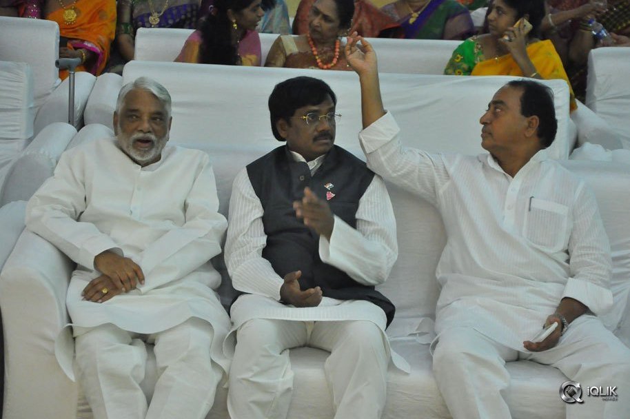 Celebs-At-Producer-Ram-Mohan-Rao-Daughter-Wedding